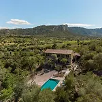 Villa Mosqueroles